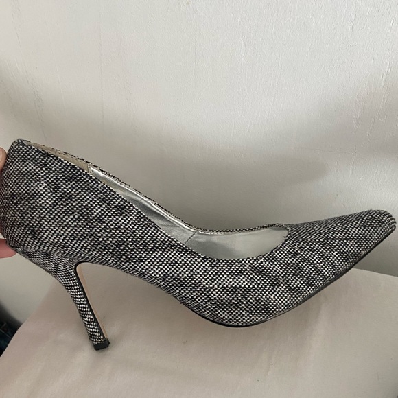 Tweed Point-toe Stiletto - Picture 2 of 4